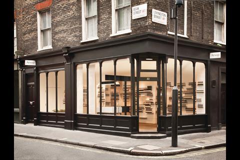 The Soho and London Bridge shops show that while Aesop’s stores are all on brand, they differ significantly
